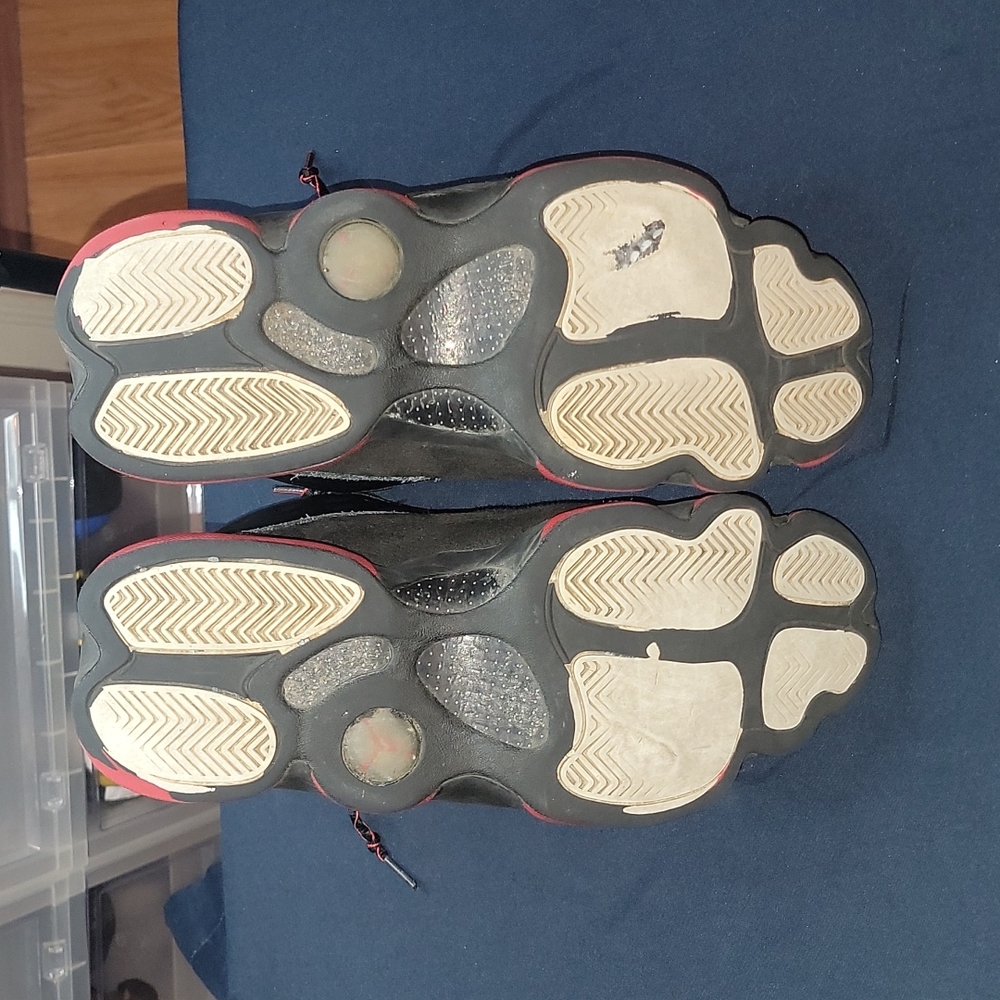 Air Jordan 13 "Dirty Bred" - Picture 4 of 6